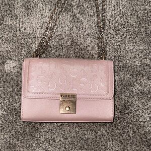 GUESS Light Pink Crossbody Bag with Chain Strap